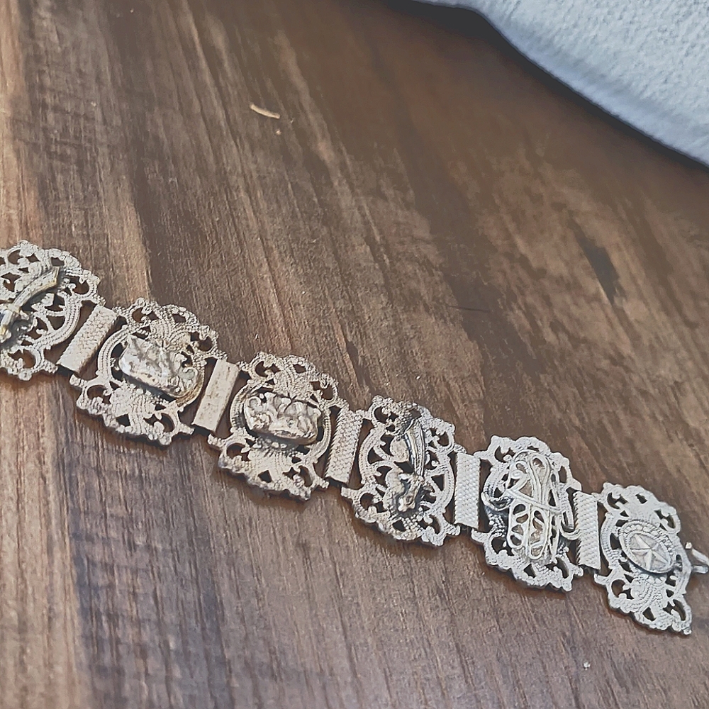 PRICE DROP!! Beautiful Silver Bracelet -- Hand of Fatima- Tunisia GORGEOUS!!